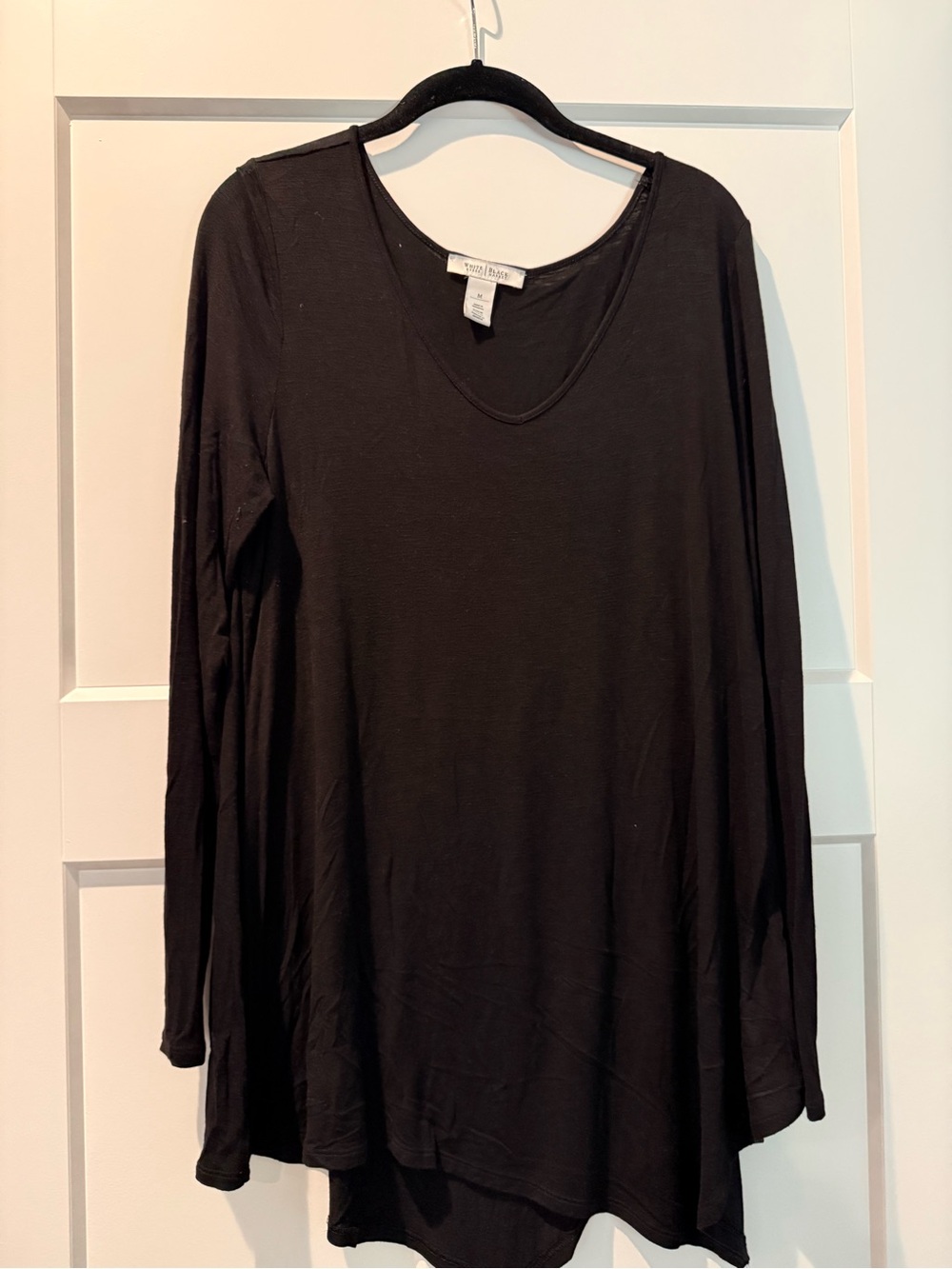 White House Black Market Black Long-Sleeve V-Neck Tunic